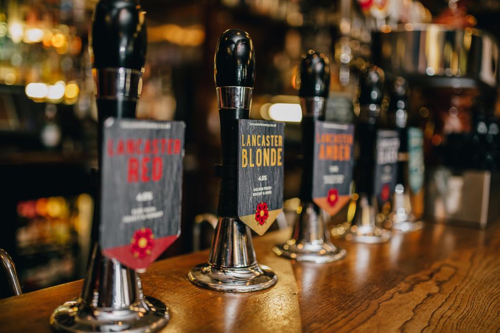 The Sun Hotel & Bar Lancaster Luaran gambar